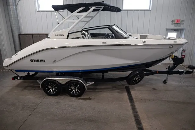 The Image of Yamaha 222SD 2026 - 1