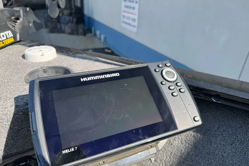 Slide: The Image of Humminbird Helix 7 fish finder on 2021 Tracker Pro Guide V-175 Combo boat. - 23