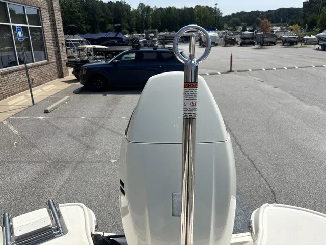 Slide: The Image of Stingray 206CC W/ Suzuki 150 HP - 4-Stroke Engine 2017 - 65