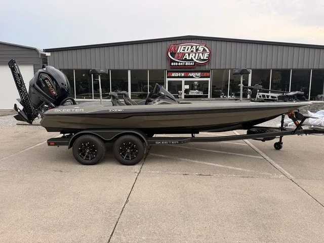 The Image of Skeeter ZXE20 2027 - 1