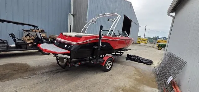 Slide: The Image of MasterCraft NXT20 2016 - 17