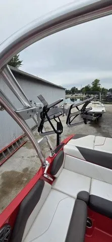 Slide: The Image of MasterCraft NXT20 2016 - 11