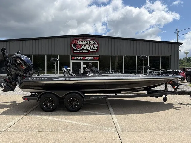 The Image of Skeeter ZXE21 2027 - 1