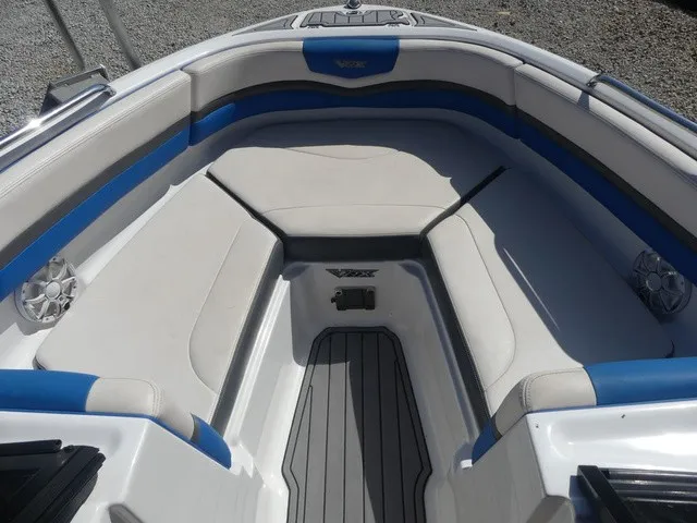 Slide: The Image of Chaparral Vortex 203 VRX 2018 - 16