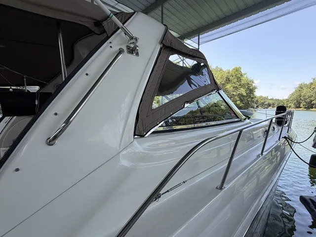 Slide: The Image of Sea Ray 380 Sundancer 1999 - 8