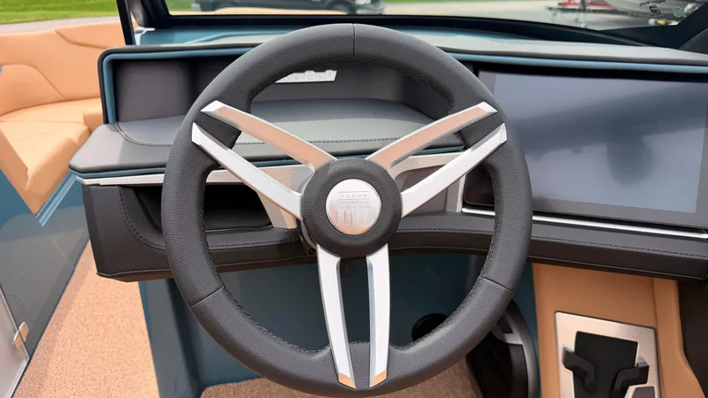Slide: The Image of MasterCraft XT22 2027 - 59