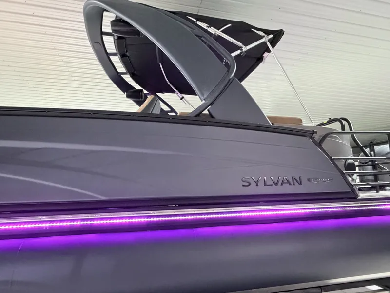 Slide: The Image of Sylvan G5 CLZ DH Arch Tritoon 2026 - 37