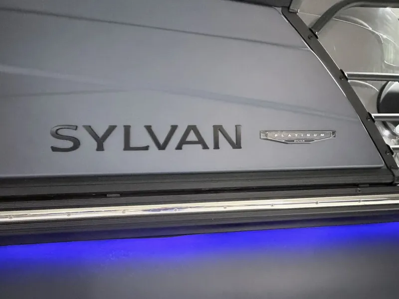 Slide: The Image of Sylvan G5 CLZ DH Arch Tritoon 2026 - 8