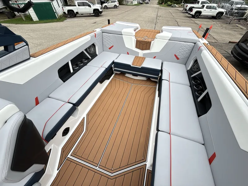 Slide: The Image of Nautique Super Air Nautique GS24 2027 - 16