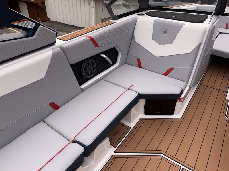 Slide: The Image of Nautique Super Air Nautique GS24 2027 - 18
