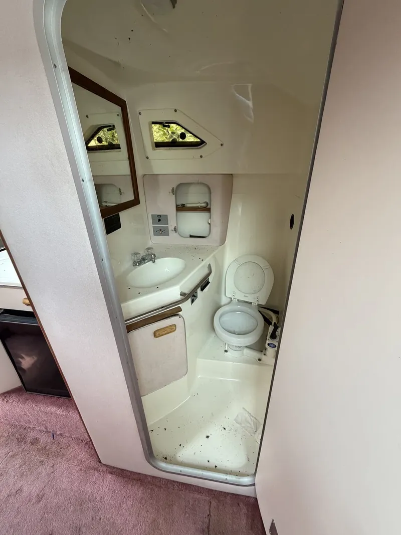 Slide: The Image of Sea Ray Sundancer 280 1989 - 10