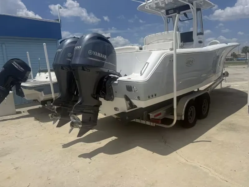 Slide: The Image of Sea Hunt Ultra 275SE 2023 - 4