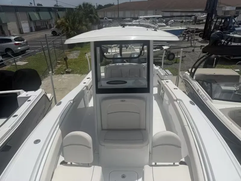 Slide: The Image of Sea Hunt Ultra 275SE 2023 - 14