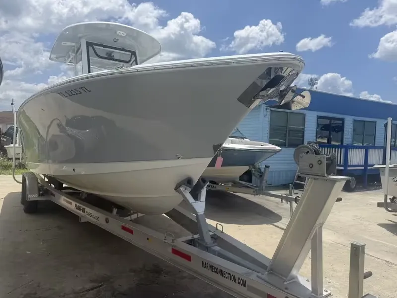 Slide: The Image of Sea Hunt Ultra 275SE 2023 - 2