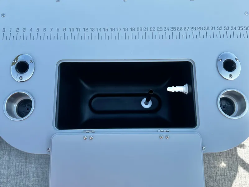 Slide: The Image of Avalon Venture 85 23' Rear Fish Triple-Toon 2027 - 19