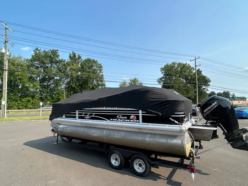 Slide: The Image of Sun Tracker SportFish 20 DLX 2023 - 26