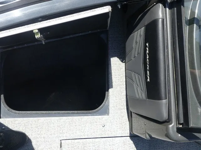 Slide: The Image of Tracker Targa V-18 Combo 2021 - 23