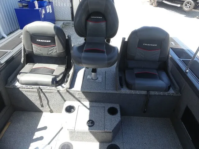 Slide: The Image of Tracker Targa V-18 Combo 2021 - 27