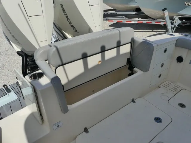 Slide: The Image of Scout 305 LXF 2023 - 20