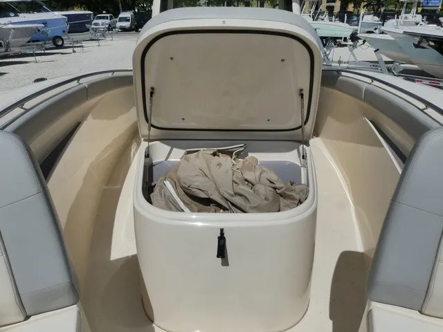 Slide: The Image of Scout 305 LXF 2023 - 16