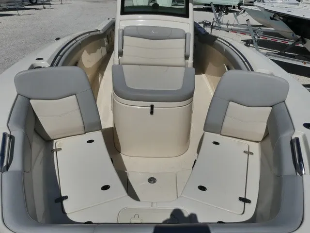 Slide: The Image of Scout 305 LXF 2023 - 17