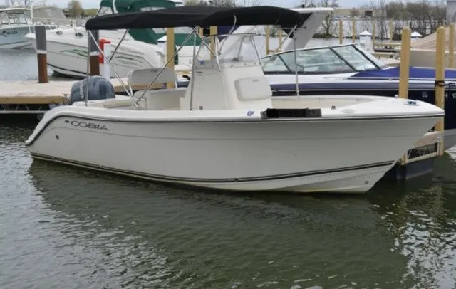 Slide: The Image of Cobia 201 Center Console 2015 - 3