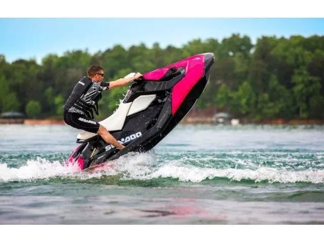 Slide: The Image of Sea-Doo Spark™ 3up 900 H.O. ACE™ iBR Convenience Package 2015 - 46