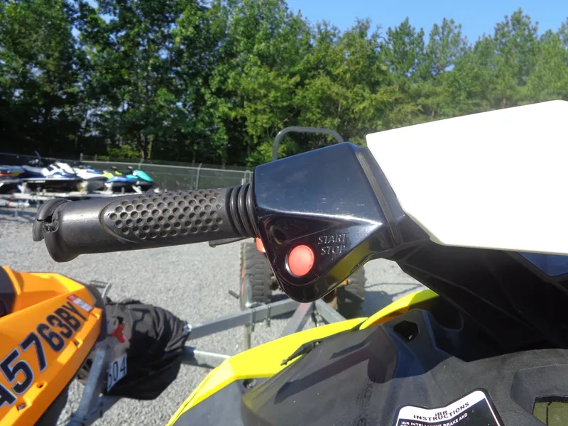 Slide: The Image of Sea-Doo Spark™ 3up 900 H.O. ACE™ iBR Convenience Package 2015 - 33