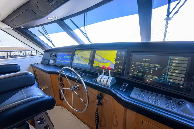 Slide: The Image of Viking 65 Enclosed Bridge w/Tower 2004 - 65