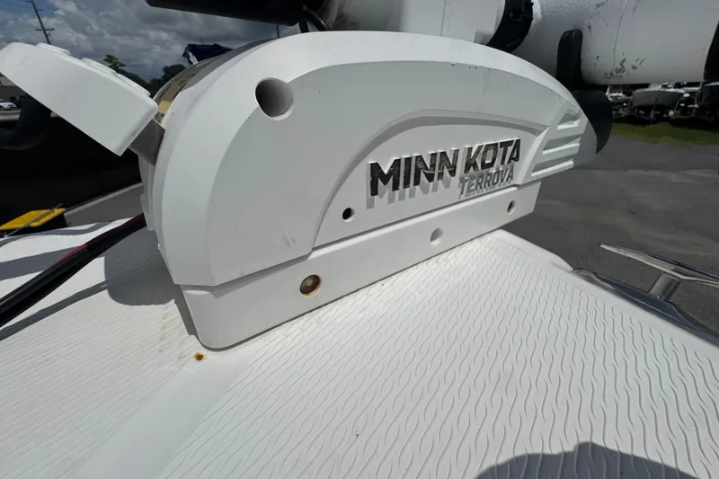 Slide: The Image of Minn Kota Terrova motor on 2019 Blue Wave 2800 Pure Hybrid boat deck. - 49