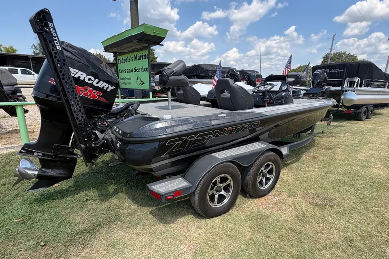 The Image of 2018 Nitro Z19 boat with Mercury engine at Tadpole's Marine Sales. - 0