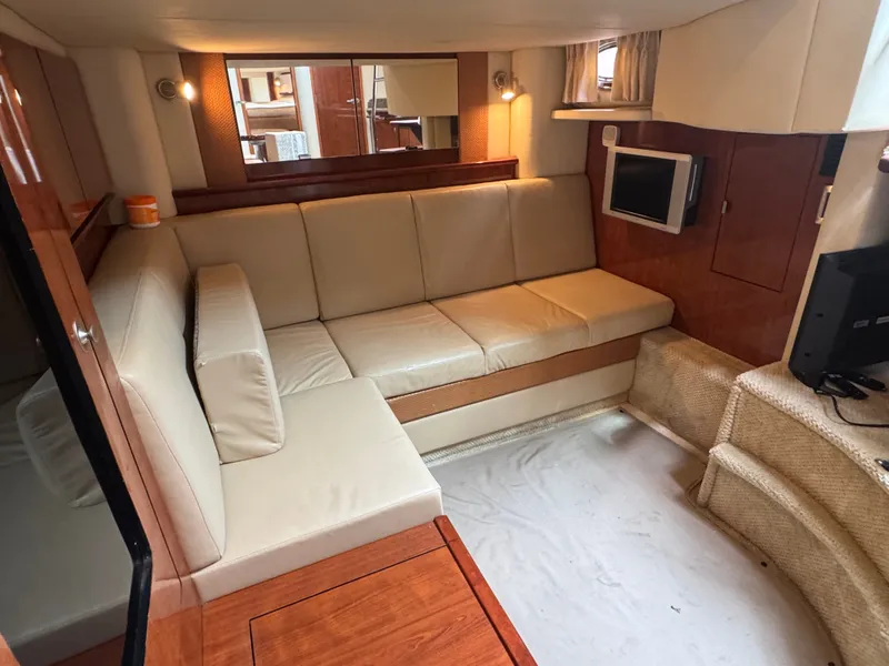 Slide: The Image of Sea Ray 40 Sundancer 2006 - 20