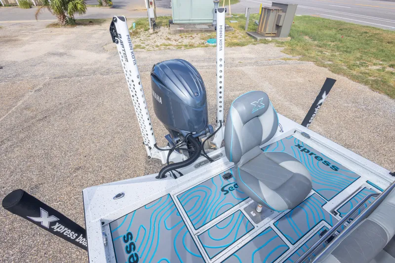 Slide: The Image of 2024 Xpress H22 Bay boat with Yamaha motor and Minn Kota accessories. - 43