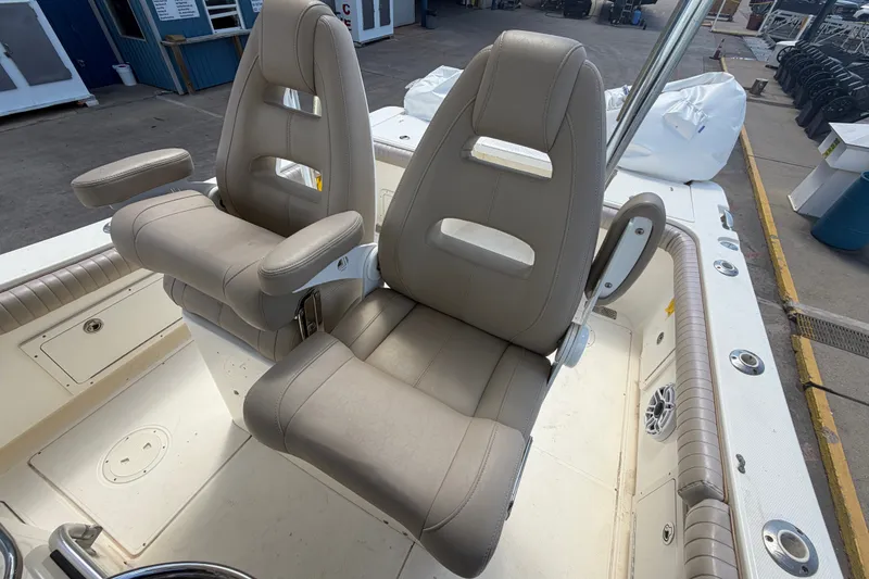 Slide: The Image of Dual captain's chairs on 2006 World Cat 270 TE boat deck. - 41