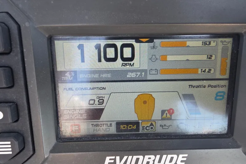 Slide: The Image of Evinrude engine display showing RPM, fuel consumption, and throttle position on a 2016 Ranger 2510 Bay Ranger. - 22