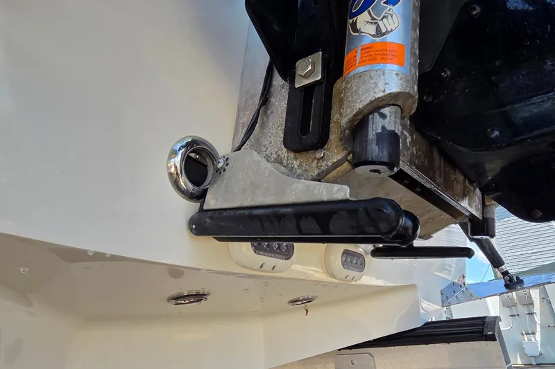 Slide: The Image of 2016 Ranger 2510 Bay Ranger boat engine mount detail with hydraulic components. - 60