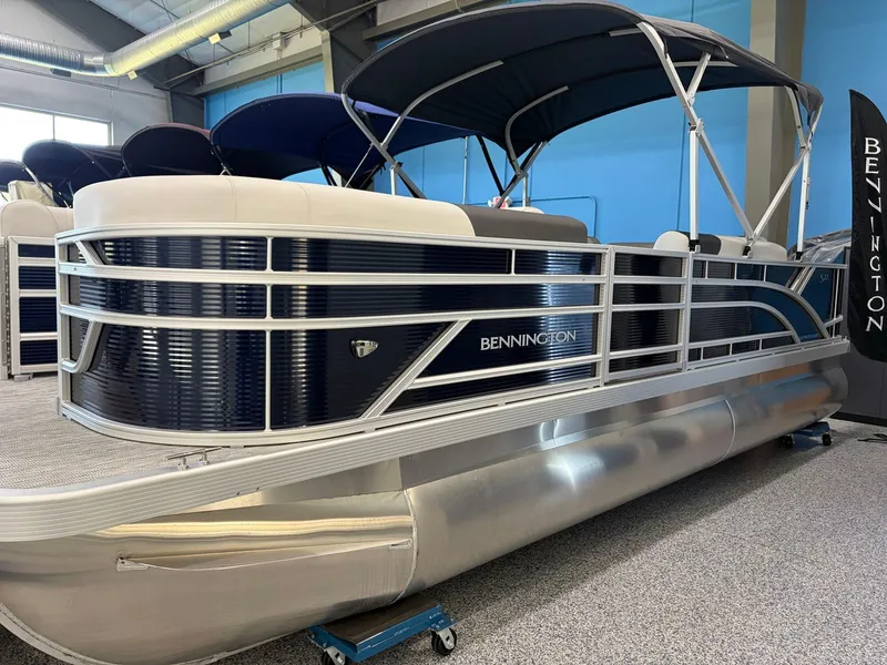 The Image of Bennington 22 S1 FISH AND CRUISE 2027 - 1