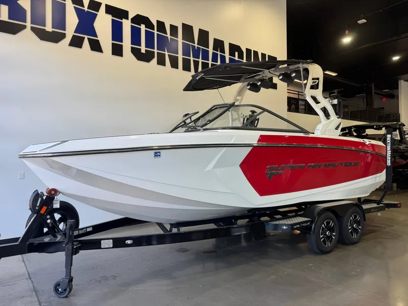 Slide: The Image of Nautique Super Air Nautique G23 2018 - 2