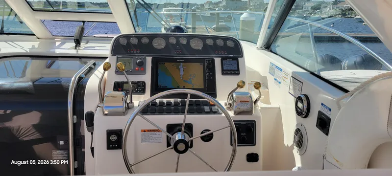 Slide: The Image of Tiara 3200 Open 2006 - 11