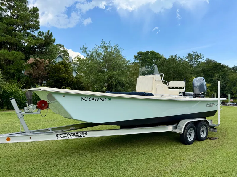 The Image of Jones Brothers 23 Bateau 2024 - 0