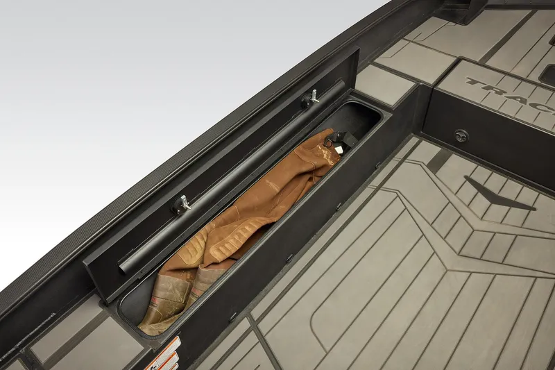 Slide: The Image of Tracker Grizzly 1756 T Marsh 2027 - 51