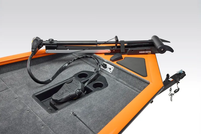 Slide: The Image of Tracker Pro Team 175 2027 - 16