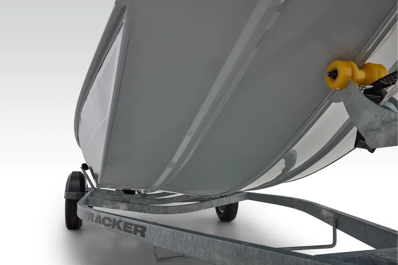 Slide: The Image of Tracker Bass Tracker Classic CC 2027 - 16