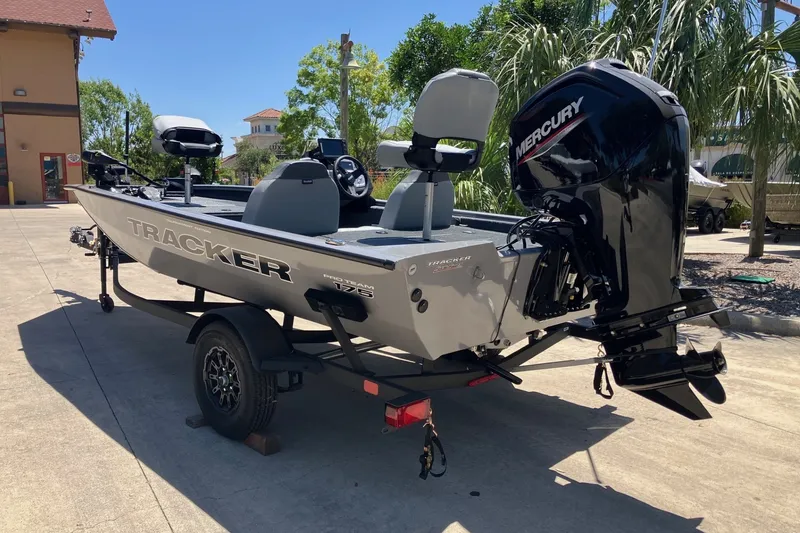 The Image of 2027 Tracker Pro Team 175 boat with Mercury engine on trailer. - 0