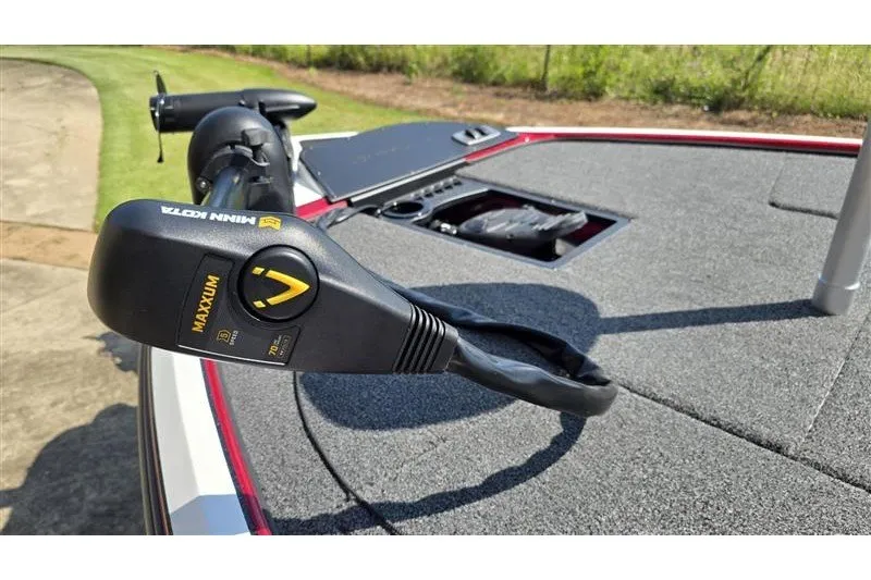 Slide: The Image of 2027 Nitro Z18 XL boat with Minn Kota Maxxum trolling motor on deck. - 12