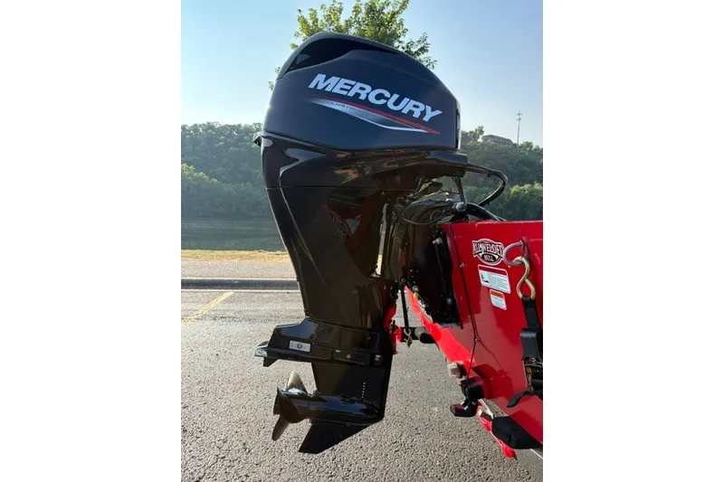 Slide: The Image of 2027 Tracker Bass Tracker Classic XL with Mercury outboard motor. - 13