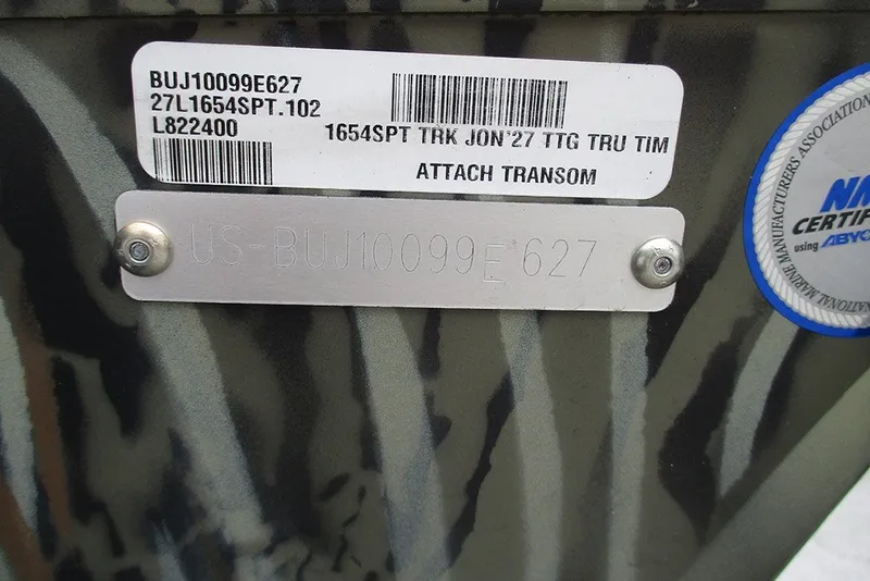 Slide: The Image of Tracker Grizzly 1654 T Sportsman 2027 - 23