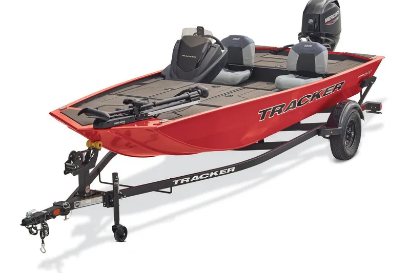 Slide: The Image of Tracker Pro 170 2027 - 15