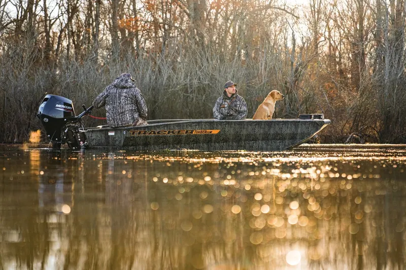 Slide: The Image of Tracker Grizzly 1553 Timber 2027 - 34