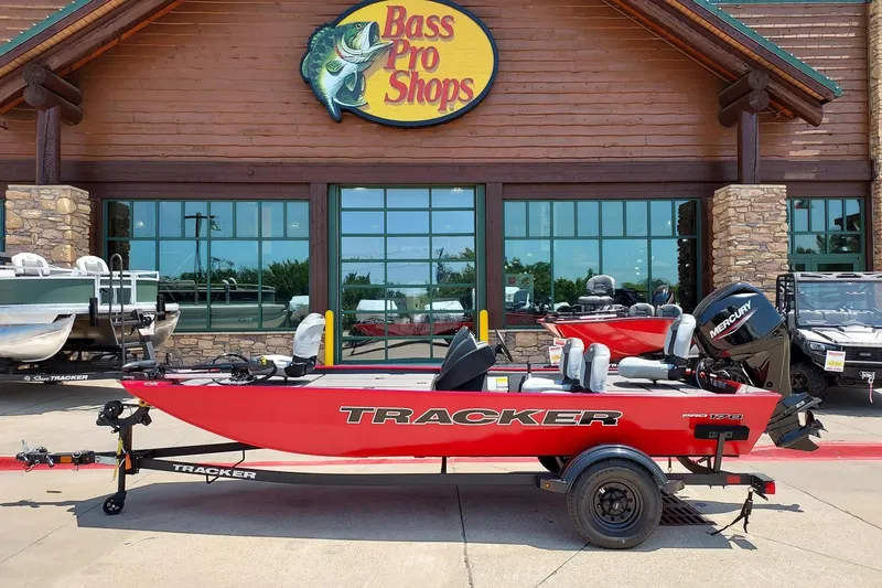 The Image of 2027 Tracker Pro 170 boat displayed outside Bass Pro Shops. - 0